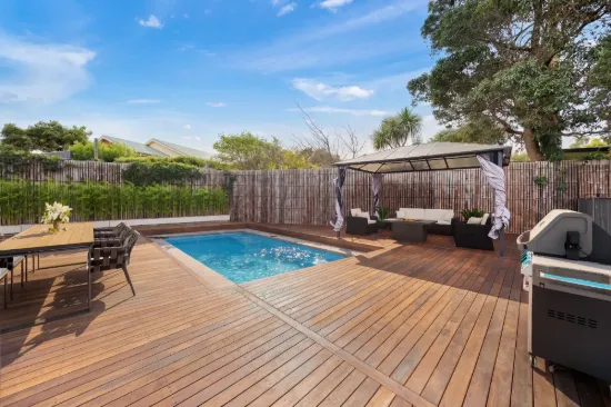 24 Cleeland Court, Rosebud, Vic 3939