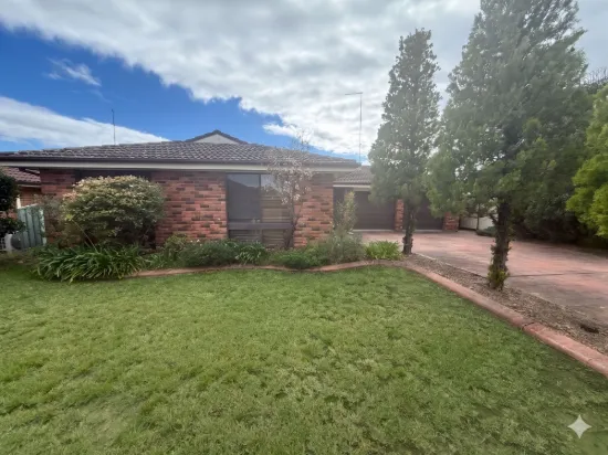 24 Clyde Avenue, St Clair NSW 2759-Image