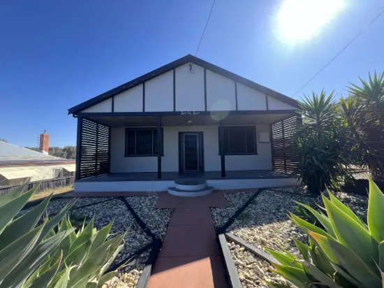 24 Cobalt Street, Broken Hill, NSW 2880