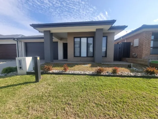 24 Conondale Avenue, Truganina, Vic 3029