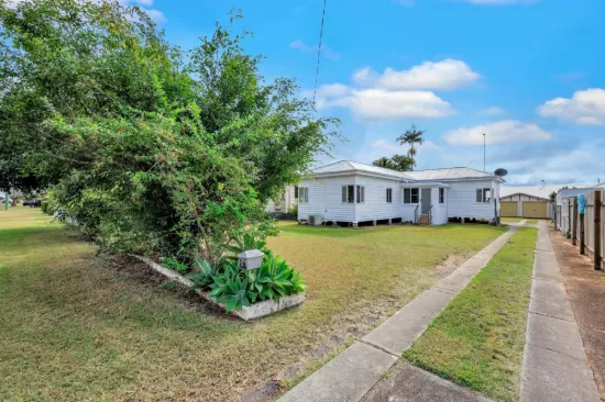 24 Coomber Street, Svensson Heights, Qld 4670