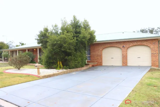 24 Corella Place, Estella, NSW 2650