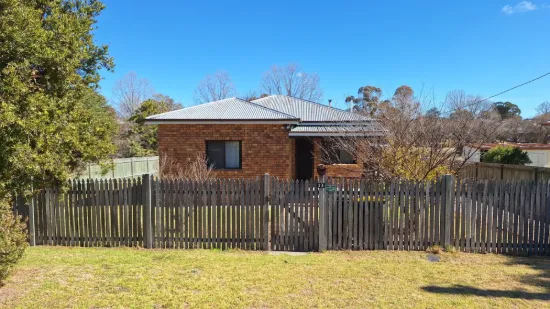 24 Creek Street, Stanthorpe, Qld 4380