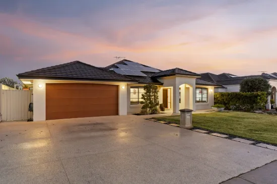 24 Dalecross Avenue, Madeley, WA 6065
