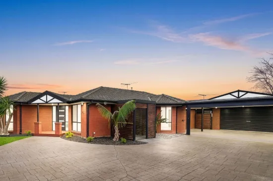 24 Downham Way, Wyndham Vale, Vic 3024