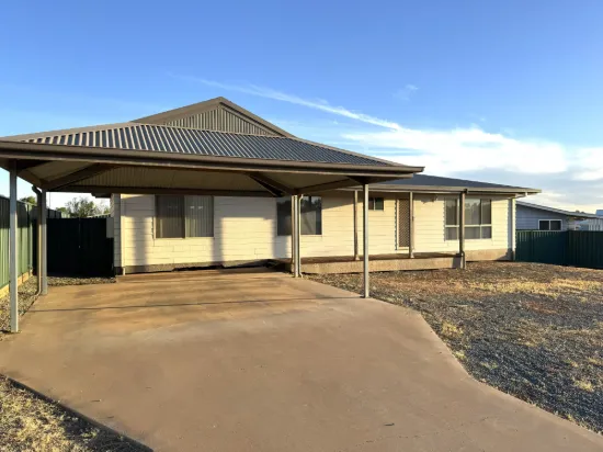 24 Duffy Drive, Cobar, NSW 2835