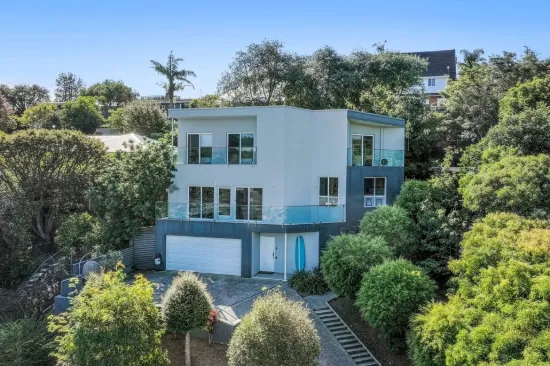 24 Edinburgh Circuit, Wamberal, NSW 2260
