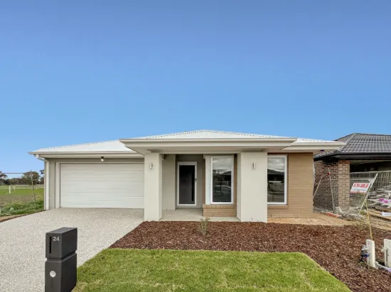 24 Elbert Street, Charlemont, Vic 3217