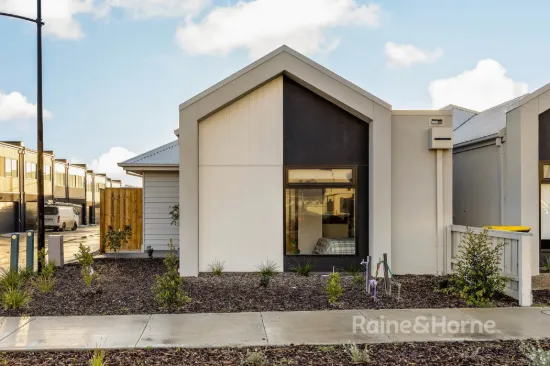 24 Ellis Drive, Diggers Rest, Vic 3427
