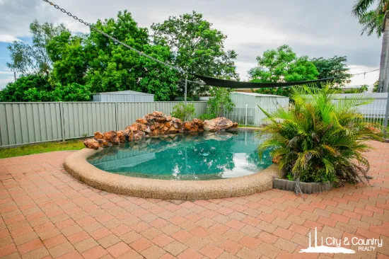 24 Emmalyn Cl, Mount Isa, Qld 4825