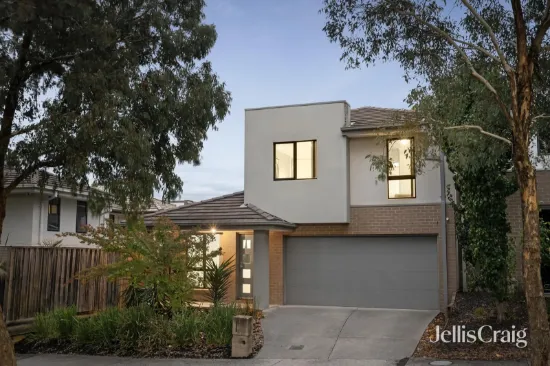 24 Evans Drive, Croydon, Vic 3136