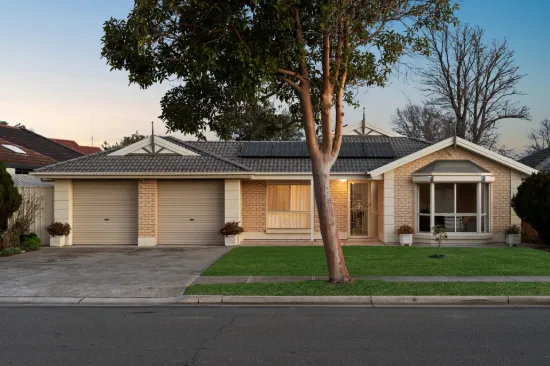 24 Fairway Avenue, Glenelg North, SA 5045