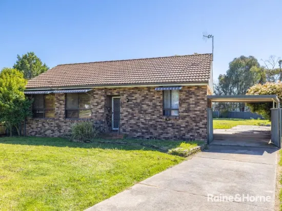 24 Fish Parade, Gormans Hill, NSW 2795