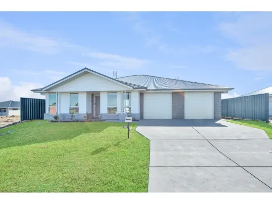 24 Formation St, Gillieston Heights, NSW 2321