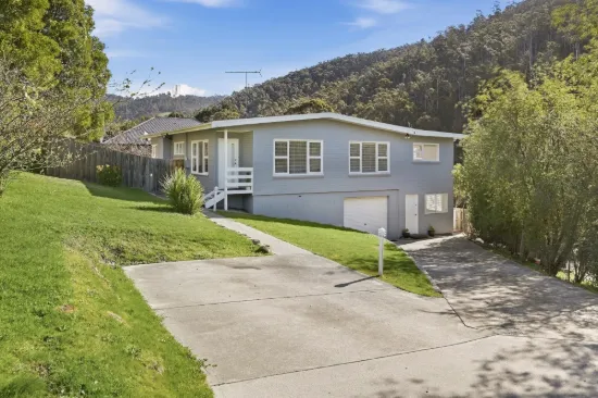 24 Glenlusk Road, Berriedale, Tas 7011