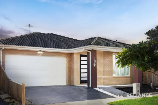 24 Glover Street, Mambourin, Vic 3024