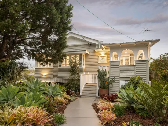 24 Grant Street, Ashgrove, Qld 4060