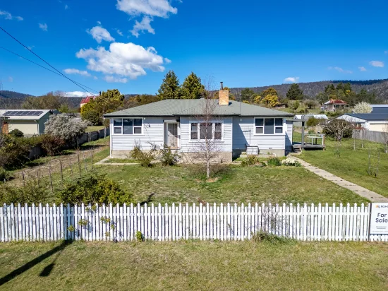 24 Grant Street, Fingal, Tas 7214