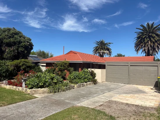 24 Gravity St, Beckenham, WA 6107 - For Rent