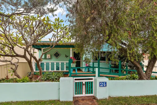 24 Hall Street, Merewether, NSW 2291