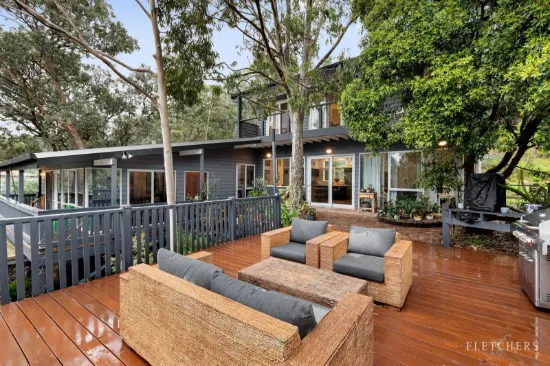 24 Hawkes Road, North Warrandyte, Vic 3113