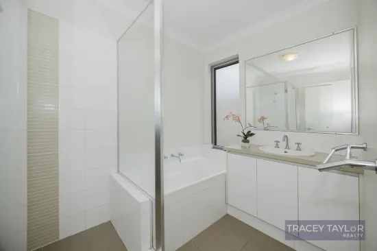 24 Hollyford Parade, Butler, WA 6036-Image