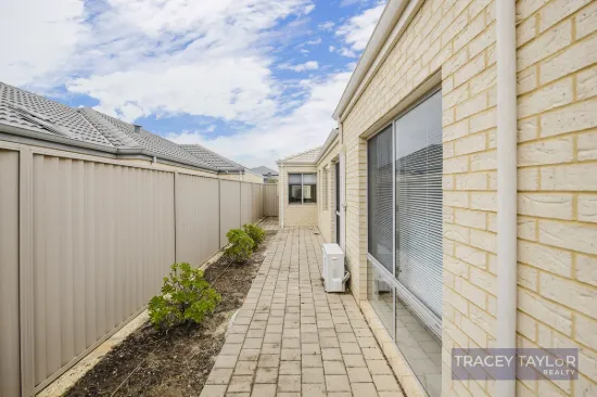 24 Hollyford Parade, Butler, WA 6036-Image