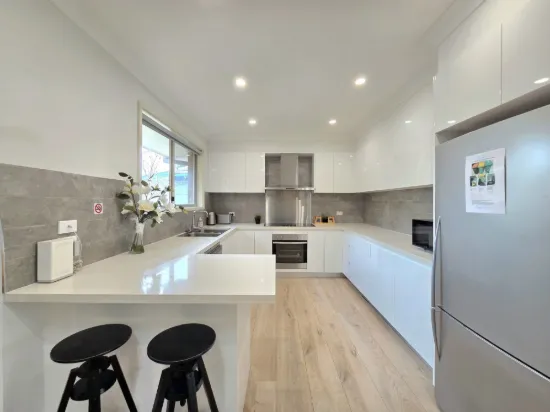 24 James Cook Avenue,, Singleton Heights, NSW 2330