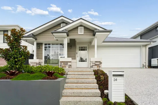 24 Kestrel Street, Worongary, Qld 4213