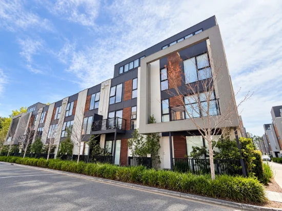 24 Kitchen Rd, Port Melbourne, Vic 3207 - For Rent