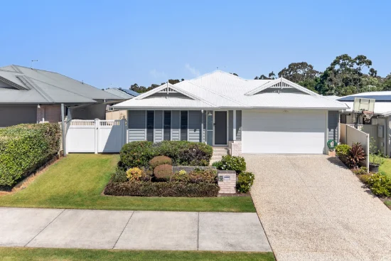24 Lochie Drive, Redland Bay, Qld 4165