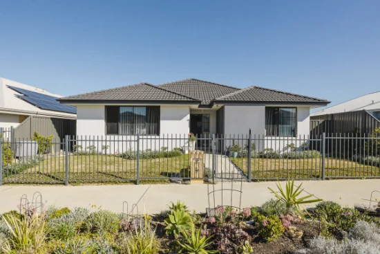 24 Lofter Way, Yanchep, WA 6035