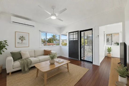 24 Long St, Camp Hill, Qld 4152