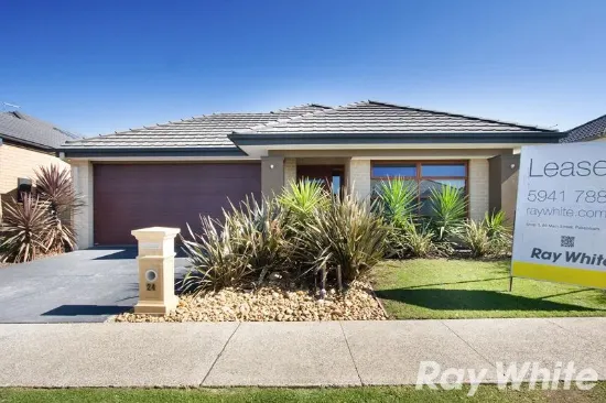 24 Moore Mews, Pakenham VIC 3810-Image