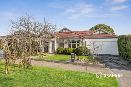 24 Mount Arthur Avenue, Rosebud, Vic 3939