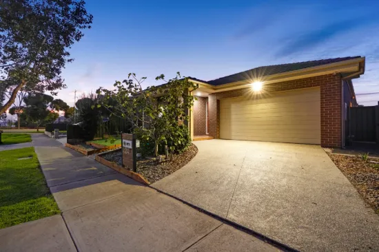 24 Mulgra View, Tarneit, Vic 3029