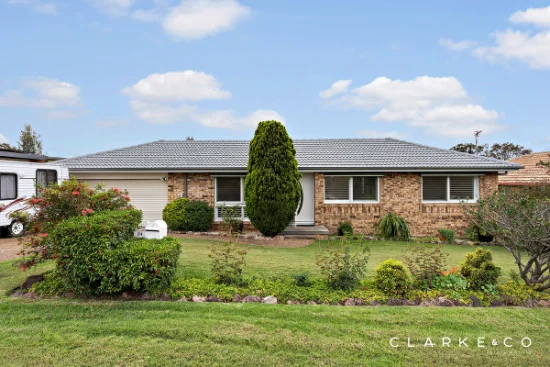 24 Mumford Avenue, Thornton, NSW 2322