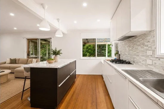24 Orrong Road, Mooroolbark VIC 3138 - For Rent