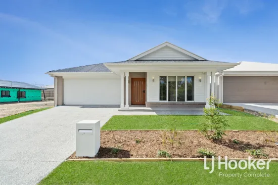 24 Petermann Circuit, Yarrabilba, Qld 4207