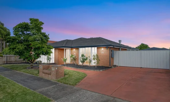 24 Pioneer Court, Berwick VIC 3806-Image