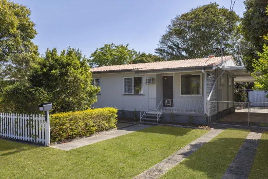 24 Ralph Street, Clontarf, Qld 4019