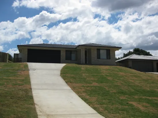 24 Ramsey Court, Lowood, Qld 4311