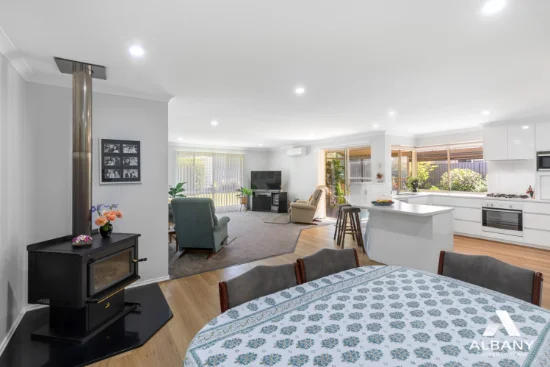 24 Regent Street, Gledhow, WA 6330
