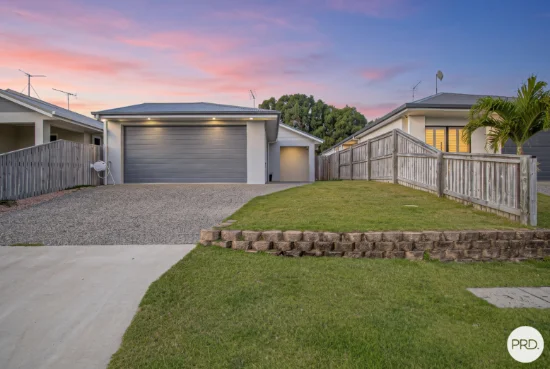 24 Retreat Way, Shoal Point, Qld 4750