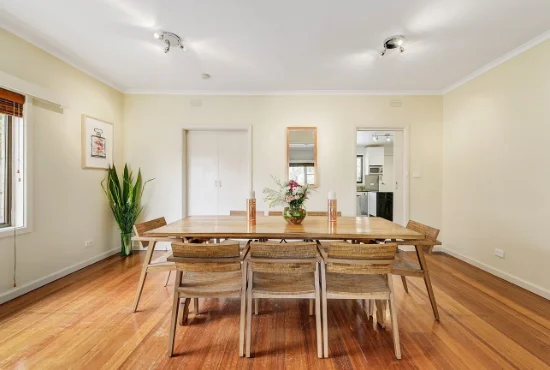 24 Robert Street, Bulleen, Vic 3105 - For Rent