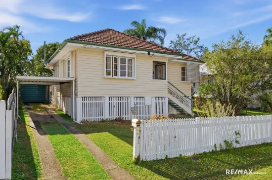 24 Roscoe Street, Holland Park, Qld 4121