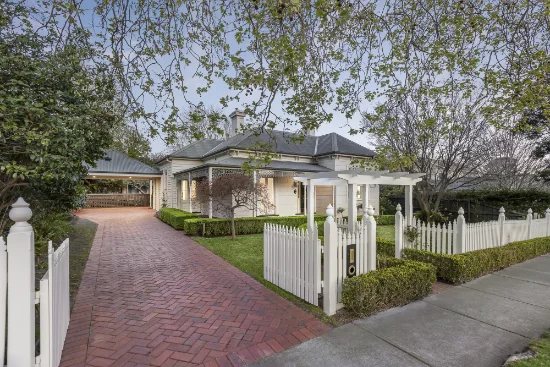 24 Rubens Grove, Canterbury, Vic 3126 - For Sale
