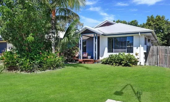24 Seabrook Circuit, Bushland Beach, Qld 4818