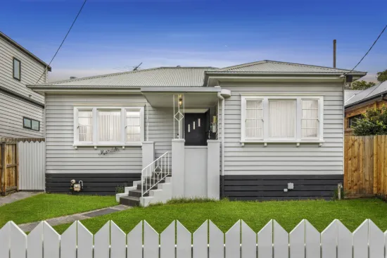 24 Seaview Parade, Belmont, Vic 3216