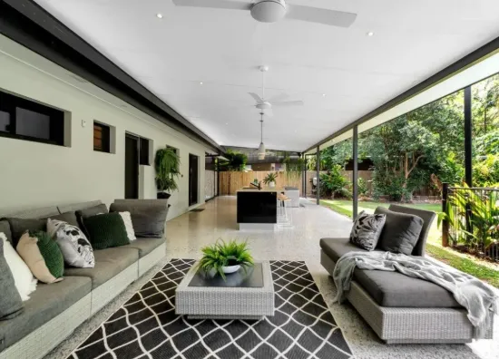24 Shale Street, Brinsmead, Qld 4870